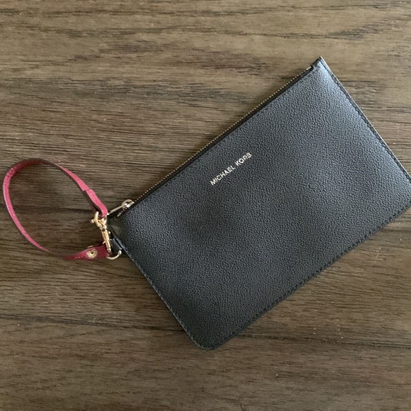 Micheal Kors Black Wristlet